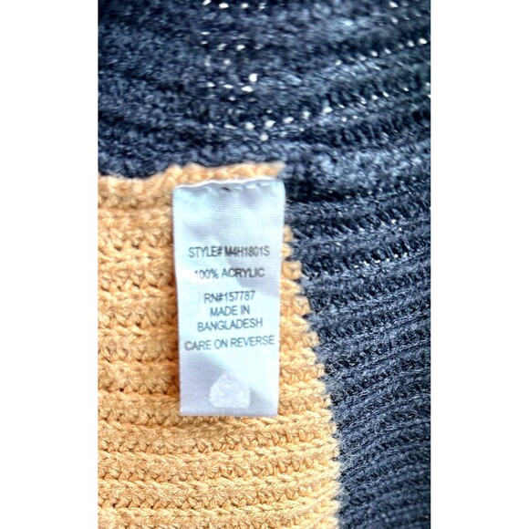 INNER CIRCLE Long Sleeve Sweater LARGE 100% Acrylic Button accents - Picture 3 of 5